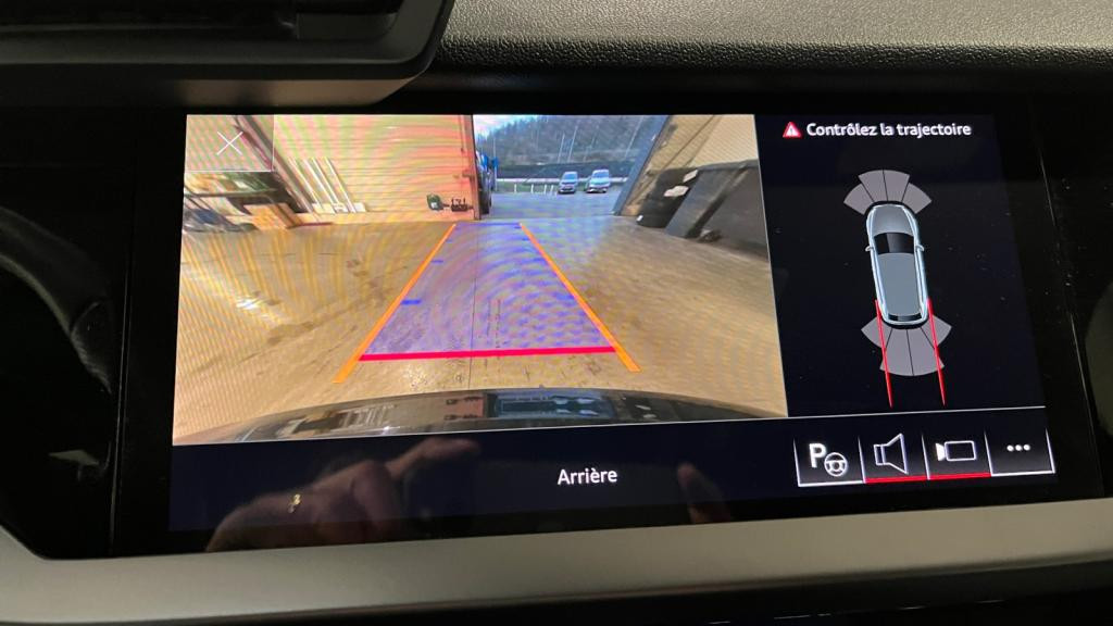 Nouvelle AUDI A3 SPORTBACK 1.5 35 TFSI - 150 - S-Tronic 7  8Y SPORTBACK S line