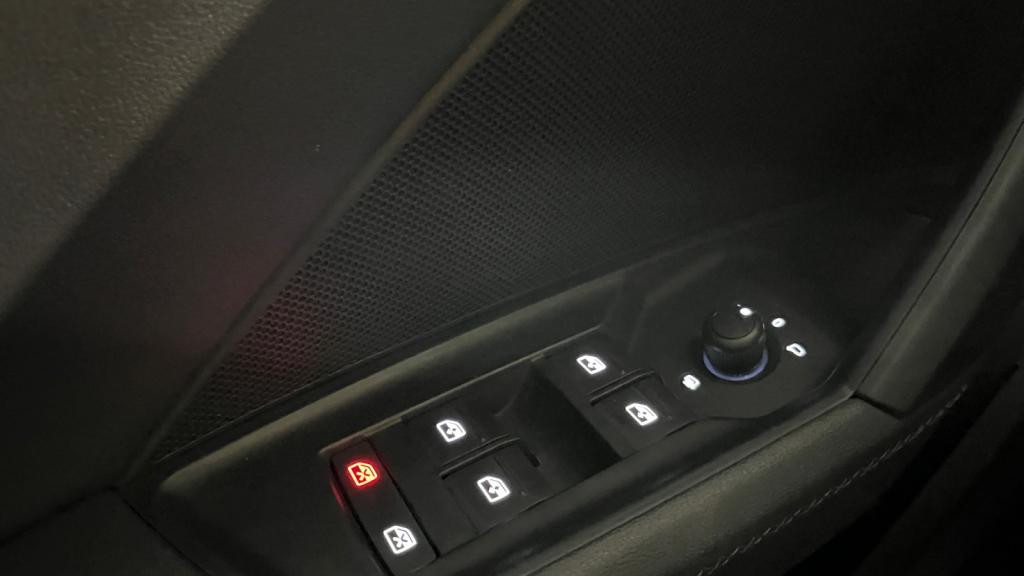 Nouvelle AUDI A3 SPORTBACK 1.5 35 TFSI - 150 - S-Tronic 7  8Y SPORTBACK S line