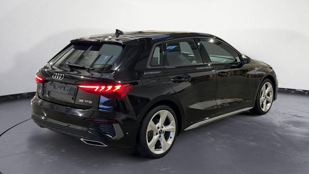 Nouvelle AUDI A3 SPORTBACK 1.5 35 TFSI - 150 - S-Tronic 7  8Y SPORTBACK S line