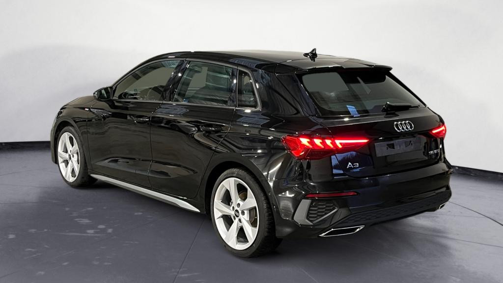 Nouvelle AUDI A3 SPORTBACK 1.5 35 TFSI - 150 - S-Tronic 7  8Y SPORTBACK S line