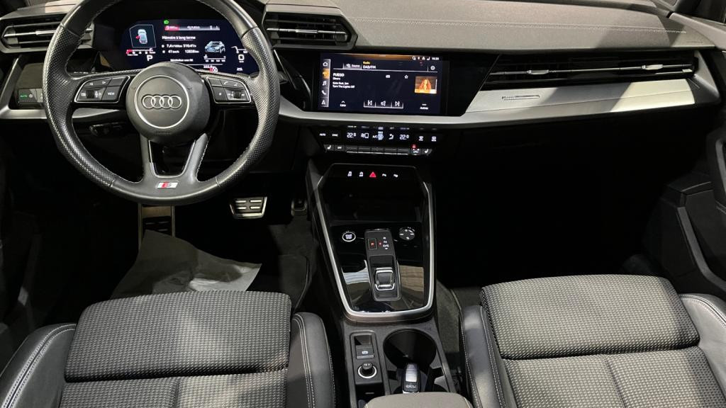 Nouvelle AUDI A3 SPORTBACK 1.5 35 TFSI - 150 - S-Tronic 7  8Y SPORTBACK S line