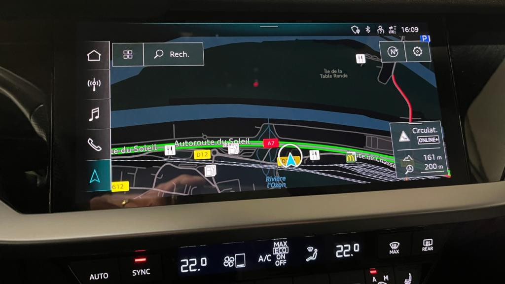 Nouvelle AUDI A3 SPORTBACK 1.5 35 TFSI - 150 - S-Tronic 7  8Y SPORTBACK S line