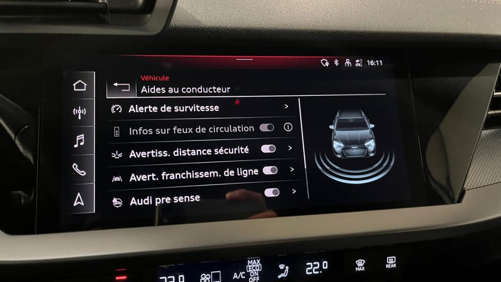 Nouvelle AUDI A3 SPORTBACK 1.5 35 TFSI - 150 - S-Tronic 7  8Y SPORTBACK S line