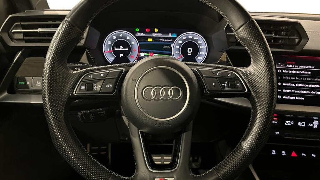 Nouvelle AUDI A3 SPORTBACK 1.5 35 TFSI - 150 - S-Tronic 7  8Y SPORTBACK S line