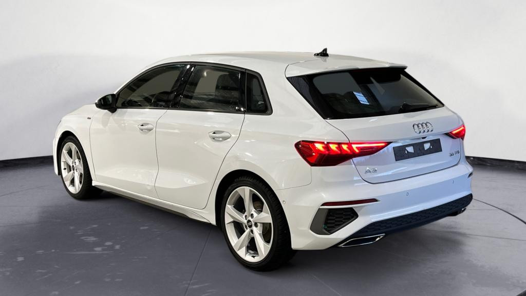 Nouvelle AUDI A3 SPORTBACK 1.5 35 TFSI - 150 - S-Tronic 7  8Y SPORTBACK S line