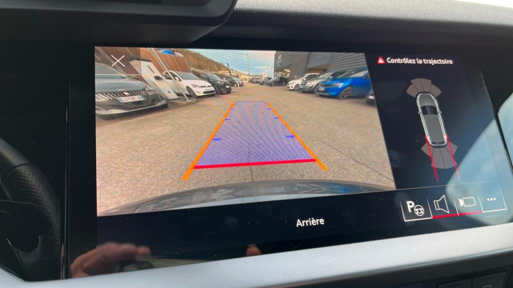 Nouvelle AUDI A3 SPORTBACK 1.5 35 TFSI - 150 - S-Tronic 7  8Y SPORTBACK S line