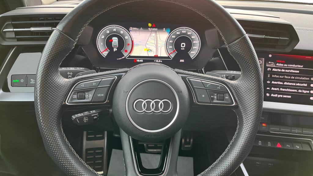 Nouvelle AUDI A3 SPORTBACK 1.5 35 TFSI - 150 - S-Tronic 7  8Y SPORTBACK S line