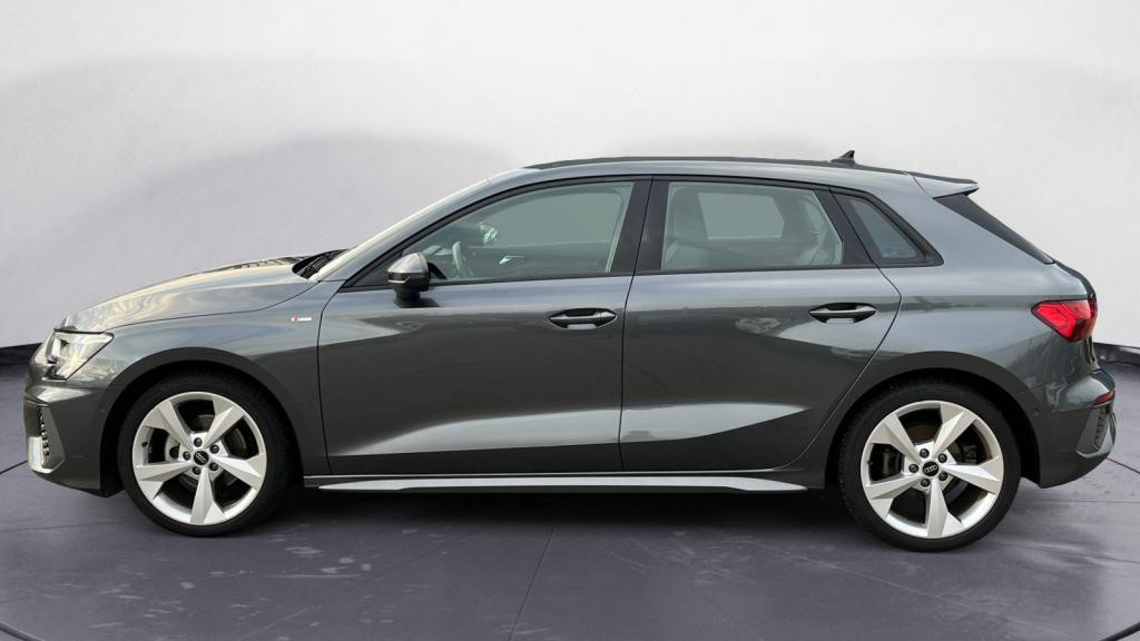 Nouvelle AUDI A3 SPORTBACK 1.5 35 TFSI - 150 - S-Tronic 7  8Y SPORTBACK S line