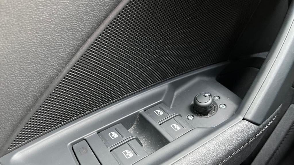 Nouvelle AUDI A3 SPORTBACK 1.5 35 TFSI - 150 - S-Tronic 7  8Y SPORTBACK S line