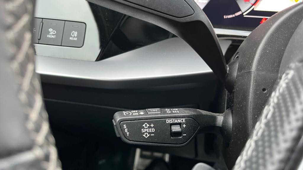 Nouvelle AUDI A3 SPORTBACK 1.5 35 TFSI - 150 - S-Tronic 7  8Y SPORTBACK S line