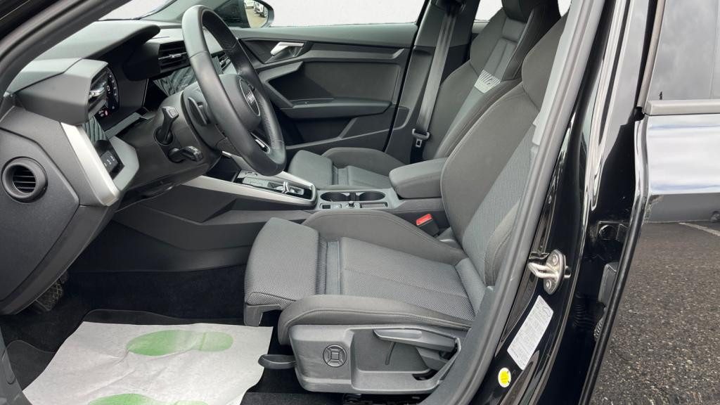 AUDI A3 SPORTBACK 2.0 35 TDI - 150 - S-Tronic 7  8Y SPORTBACK Design