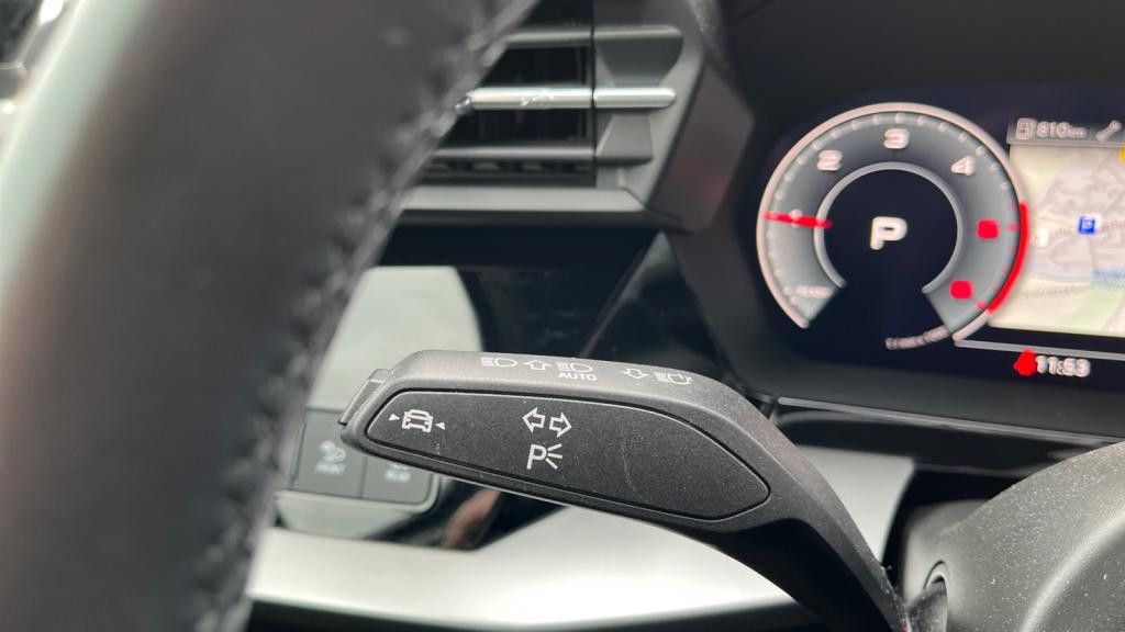 AUDI A3 SPORTBACK 2.0 35 TDI - 150 - S-Tronic 7  8Y SPORTBACK Design