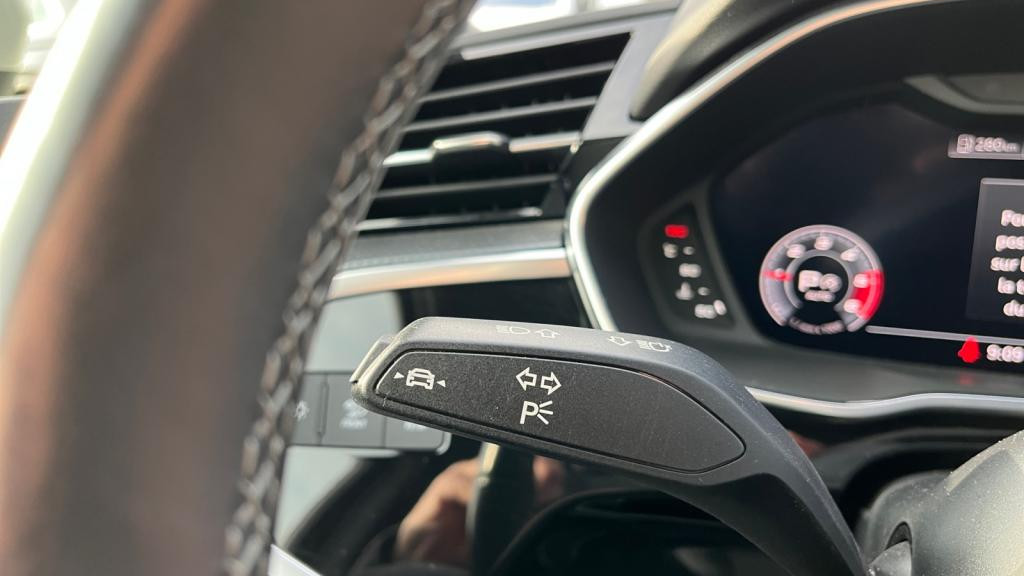 AUDI Q3 SPORTBACK  Sportback Quattro TDI 200 S-tronic S Line - Toit Ouvrant - Pack Black - Cuir