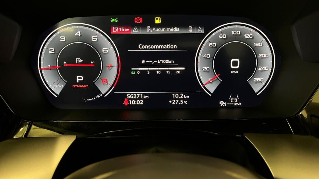 AUDI A3 BERLINE 1.5 35 TFSI - 150 - S-Tronic 7  8Y Design luxe