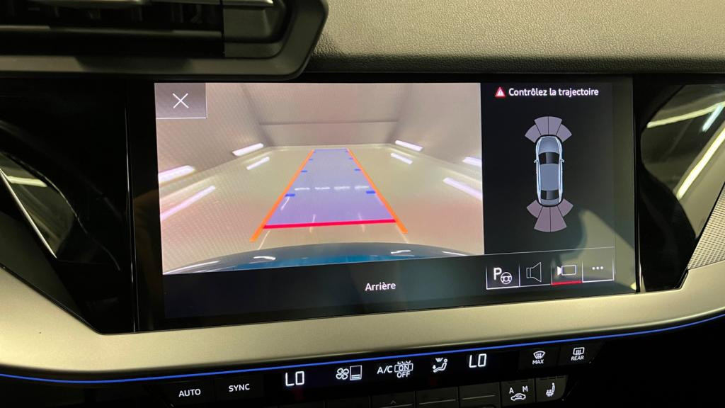 AUDI A3 BERLINE 1.5 35 TFSI - 150 - S-Tronic 7  8Y Design luxe