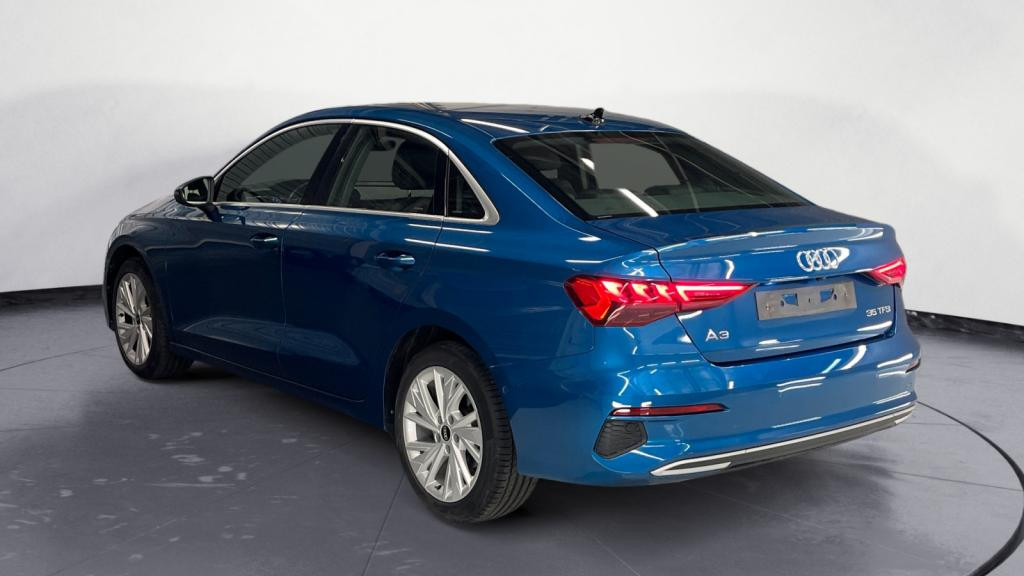 AUDI A3 BERLINE 1.5 35 TFSI - 150 - S-Tronic 7  8Y Design luxe