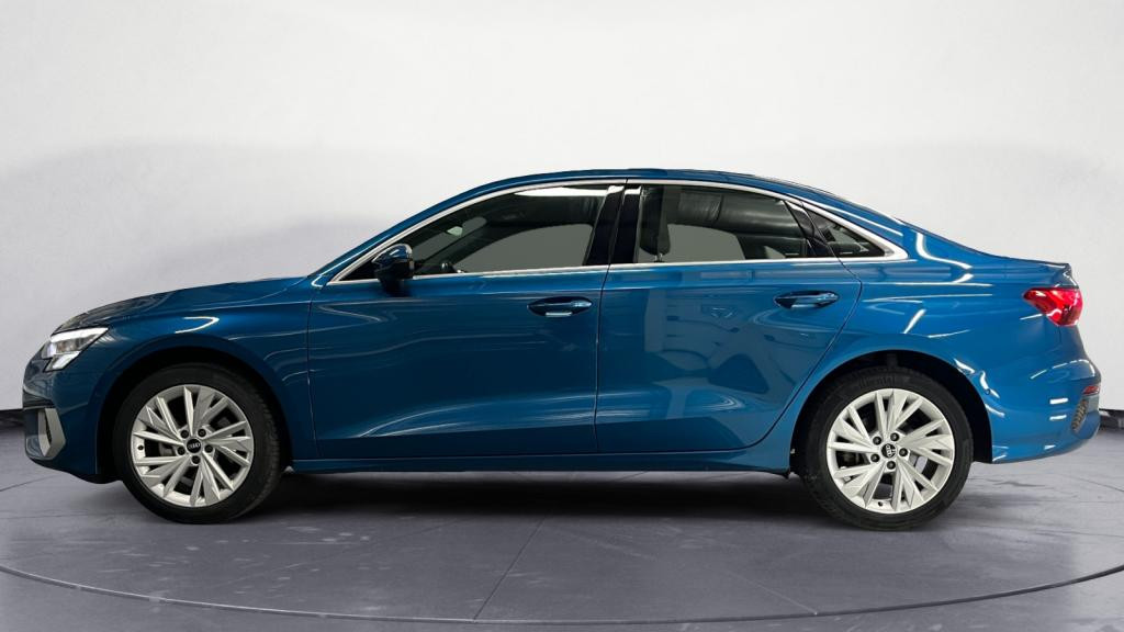 AUDI A3 BERLINE 1.5 35 TFSI - 150 - S-Tronic 7  8Y Design luxe