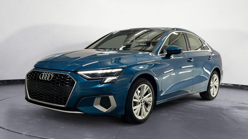 AUDI A3 BERLINE 1.5 35 TFSI - 150 - S-Tronic 7  8Y Design luxe