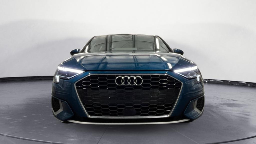 AUDI A3 BERLINE 1.5 35 TFSI - 150 - S-Tronic 7  8Y Design luxe