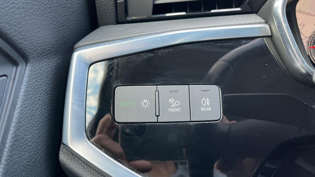 AUDI Q3  1.5 35 TFSI - 150 - S-tronic  Advanced 