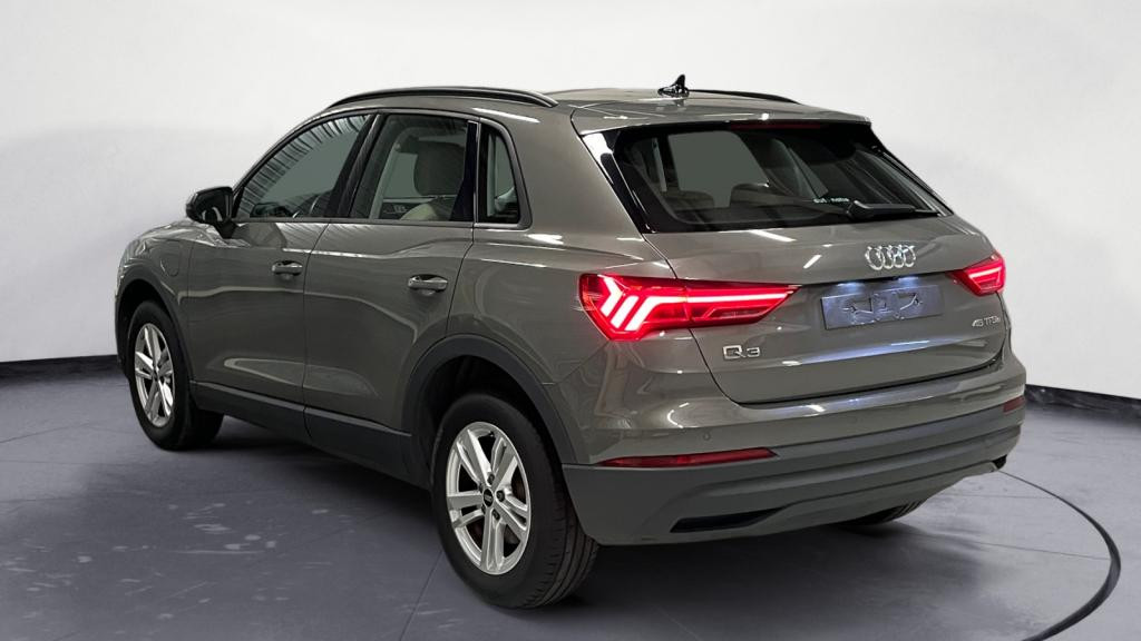 AUDI Q3  1.4 45 TFSI e - 245 - S-Tronic 6  Design 