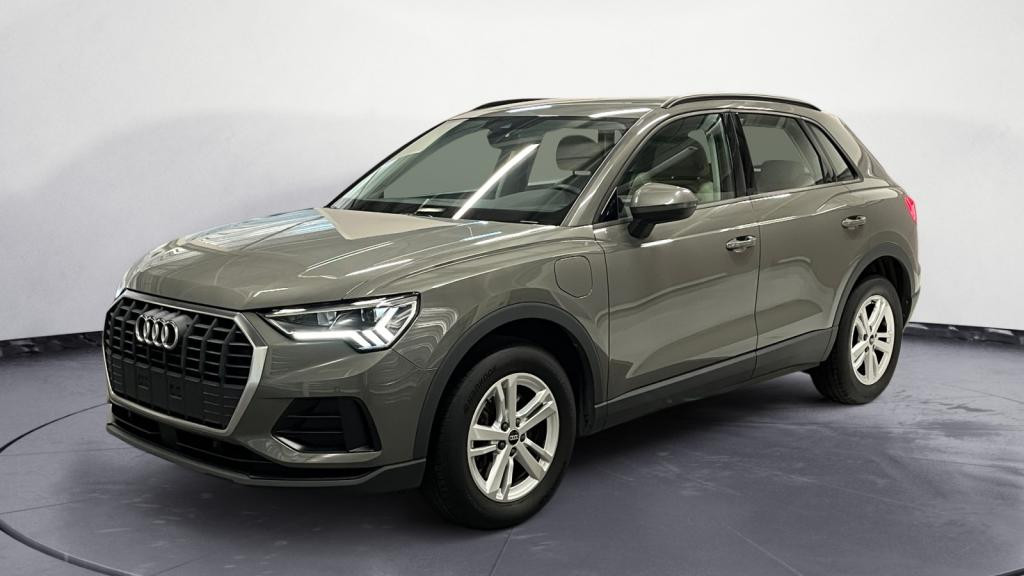 AUDI Q3  1.4 45 TFSI e - 245 - S-Tronic 6  Design 