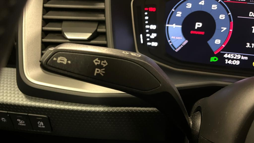 AUDI A1 SPORTBACK 1.0 30 TFSI - 110 -  S-Tronic Design Luxe 