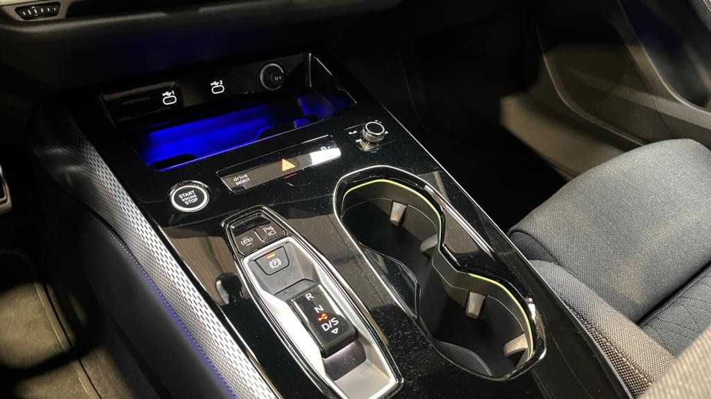 Nouvelle AUDI A5  Avant 2.0 TDI - 204 - S-tronic  AVANT BREAK S line 