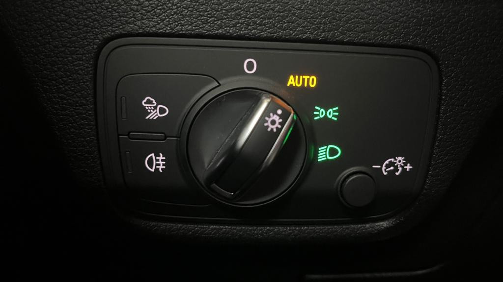 AUDI Q2  1.0 30 TFSI - 110  Design PHASE 2