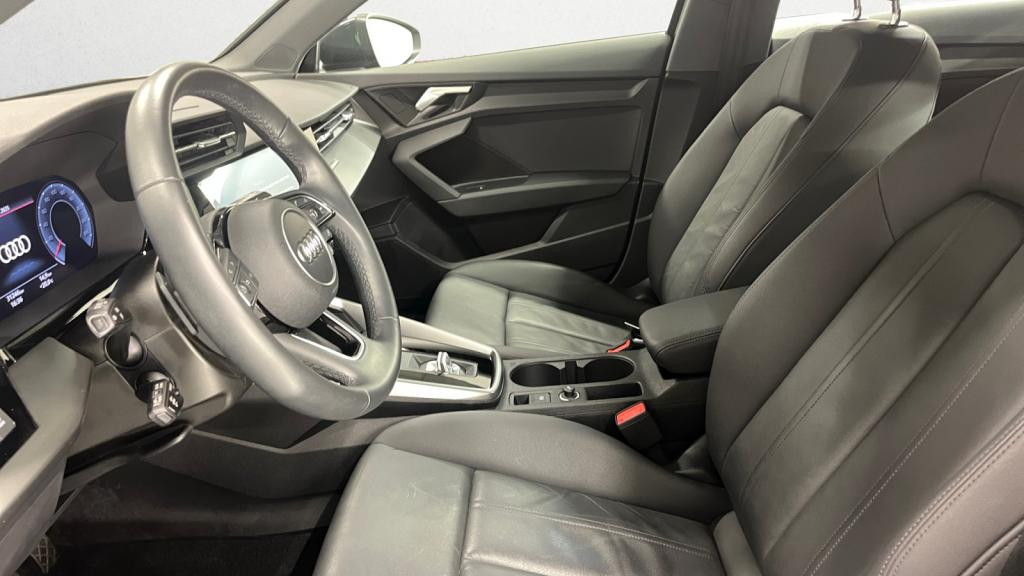 AUDI A3 SPORTBACK 2.0 30 TDI - 116 - S-Tronic 7  8Y Business Line