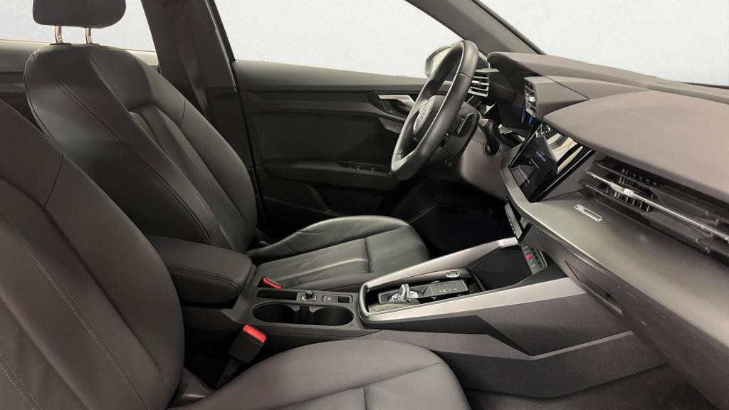 AUDI A3 SPORTBACK 2.0 30 TDI - 116 - S-Tronic 7  8Y Business Line