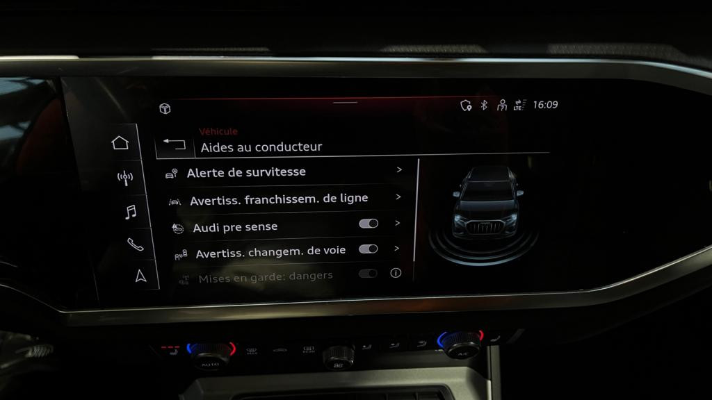 AUDI Q3 TFSI 150 S-tronic Business Line - Cuir - Keyless