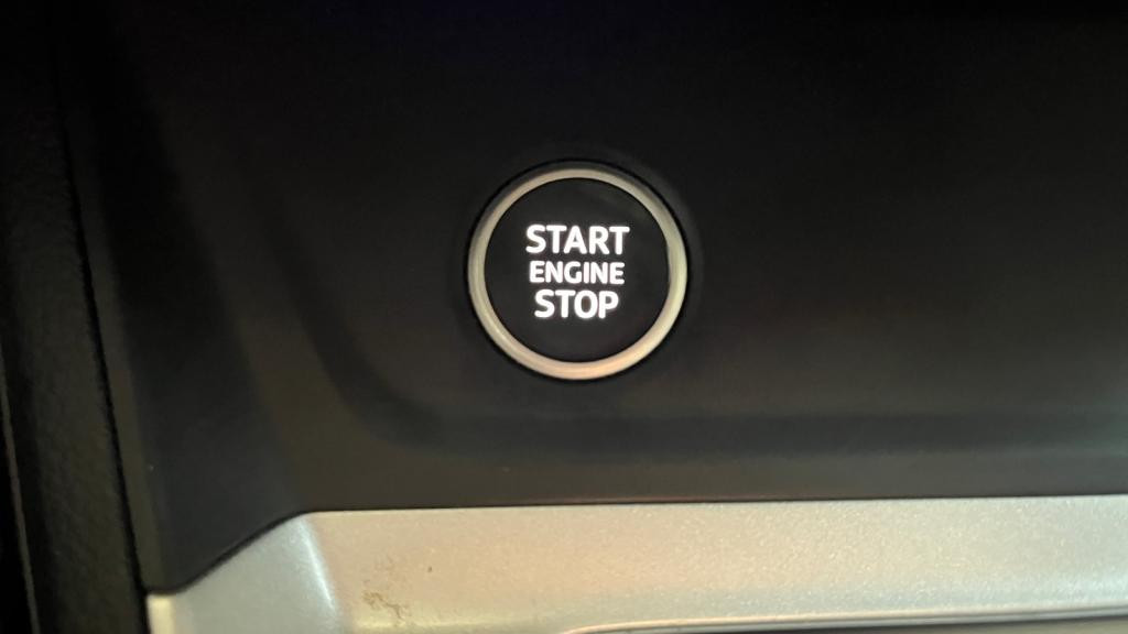 AUDI Q3 TFSI 150 S-tronic Business Line - Cuir - Keyless