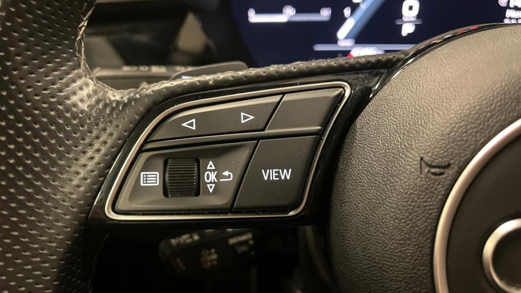 Nouvelle AUDI A3 SPORTBACK 1.5 35 TFSI - 150 - S-Tronic 7  8Y SPORTBACK S line