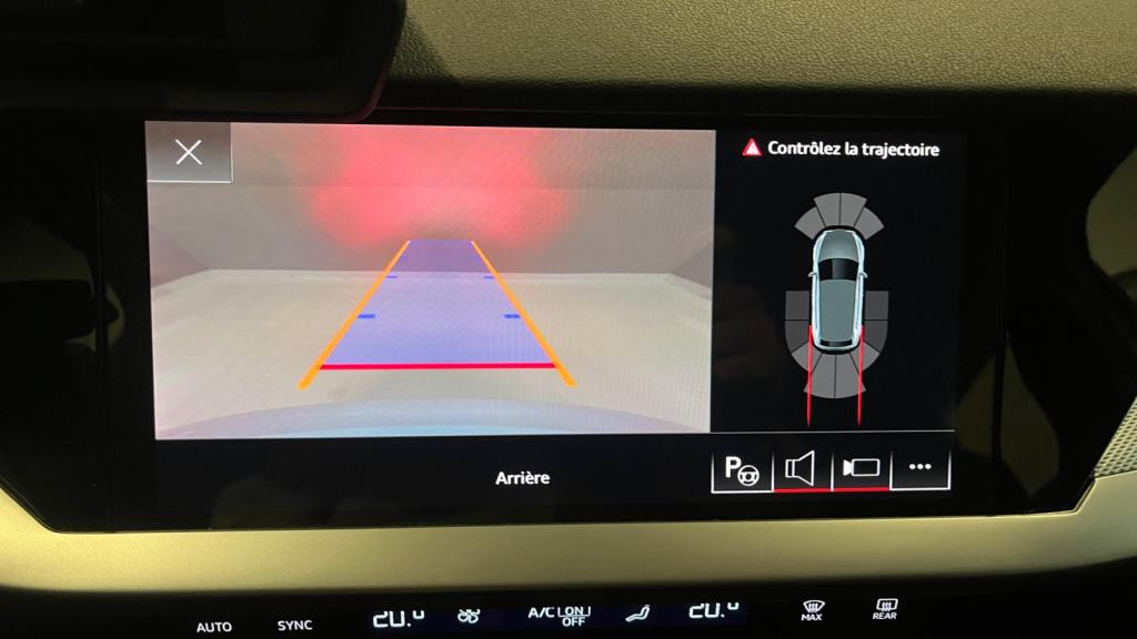 Nouvelle AUDI A3 SPORTBACK 1.5 35 TFSI - 150 - S-Tronic 7  8Y SPORTBACK S line