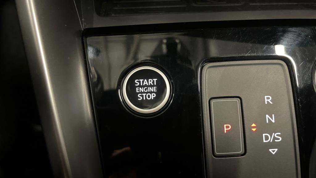 Nouvelle AUDI A3 SPORTBACK 1.5 35 TFSI - 150 - S-Tronic 7  8Y SPORTBACK S line