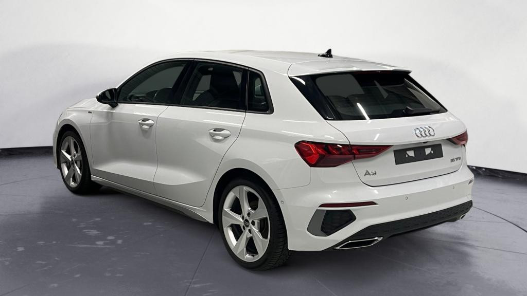 Nouvelle AUDI A3 SPORTBACK 1.5 35 TFSI - 150 - S-Tronic 7  8Y SPORTBACK S line