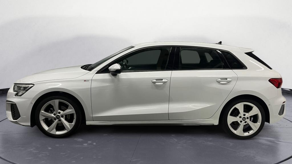 Nouvelle AUDI A3 SPORTBACK 1.5 35 TFSI - 150 - S-Tronic 7  8Y SPORTBACK S line
