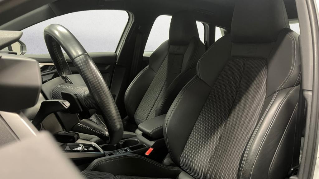 Nouvelle AUDI A3 SPORTBACK 1.5 35 TFSI - 150 - S-Tronic 7  8Y SPORTBACK S line