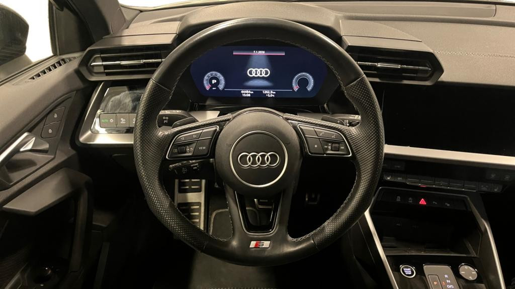 Nouvelle AUDI A3 SPORTBACK 1.5 35 TFSI - 150 - S-Tronic 7  8Y SPORTBACK S line