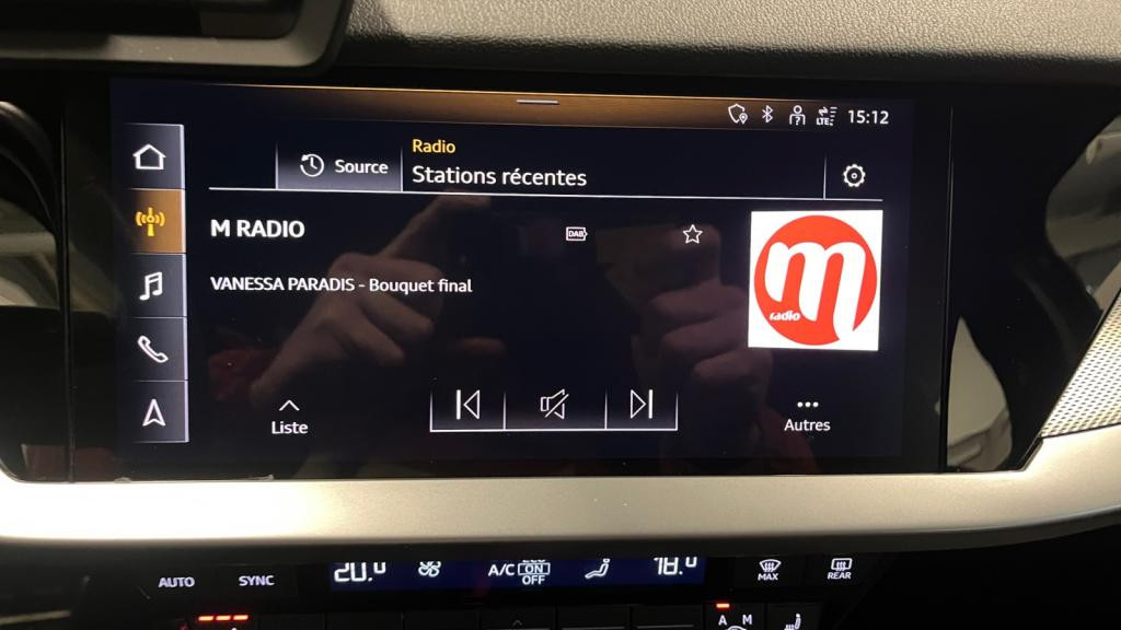 Nouvelle AUDI A3 SPORTBACK 1.5 35 TFSI - 150 - S-Tronic 7  8Y SPORTBACK S line