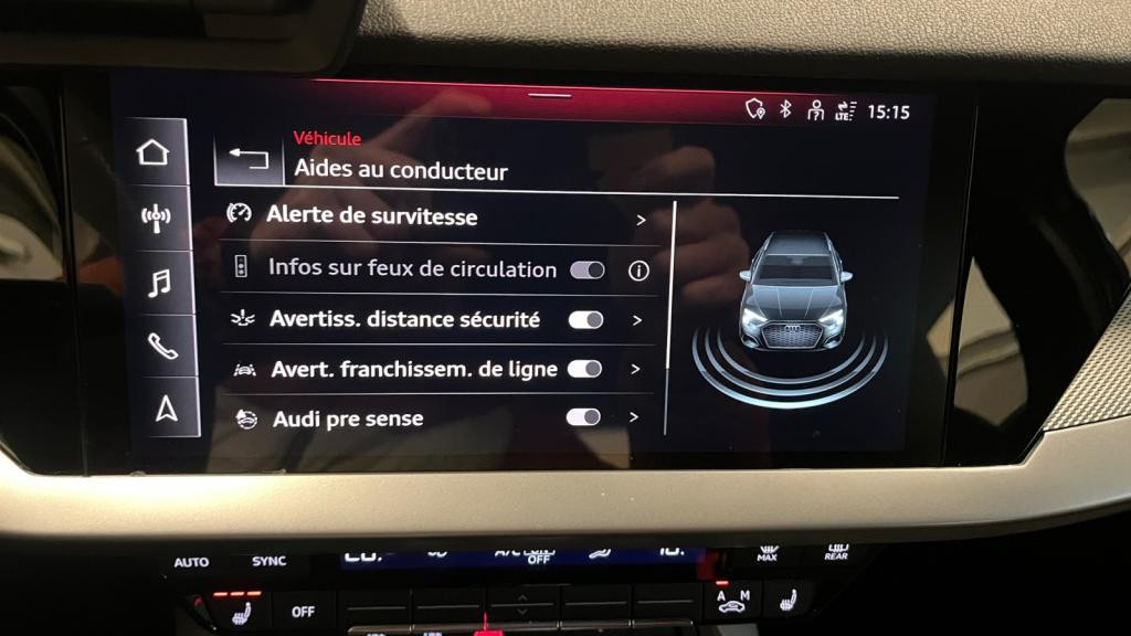 Nouvelle AUDI A3 SPORTBACK 1.5 35 TFSI - 150 - S-Tronic 7  8Y SPORTBACK S line