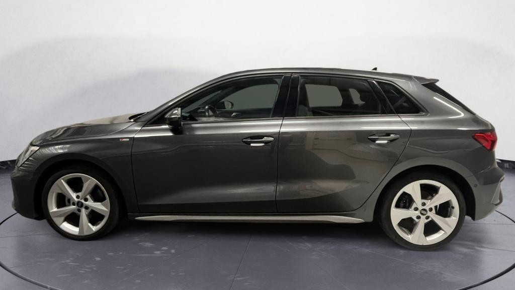 Nouvelle AUDI A3 SPORTBACK 1.5 35 TFSI - 150 - S-Tronic 7  8Y SPORTBACK S line