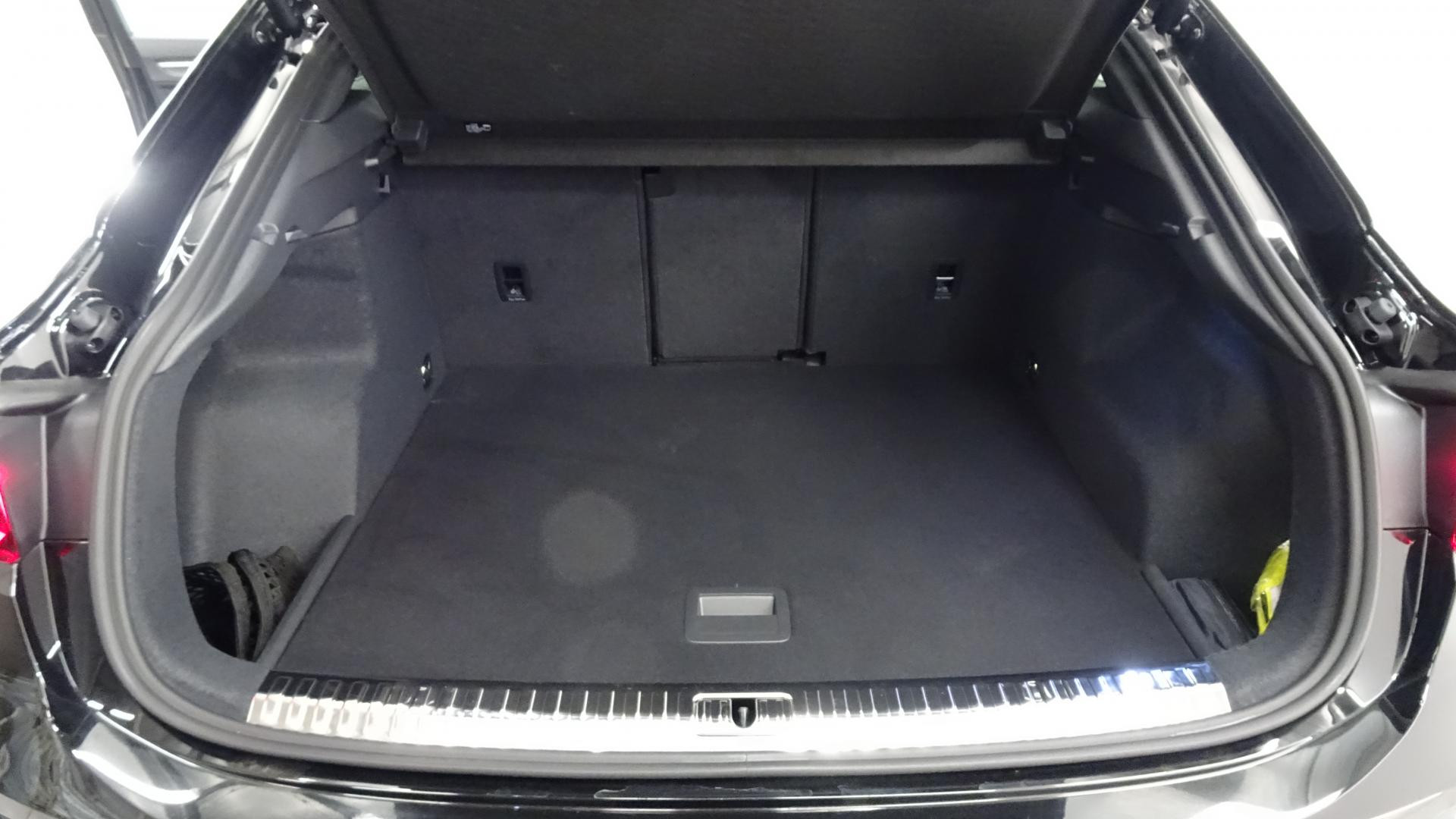 AUDI Q3 SPORTBACK TDI 150 S-tronic SPORTBACK S Line - Toit Ouvrant - Sellerie Cuir - Volant Méplat