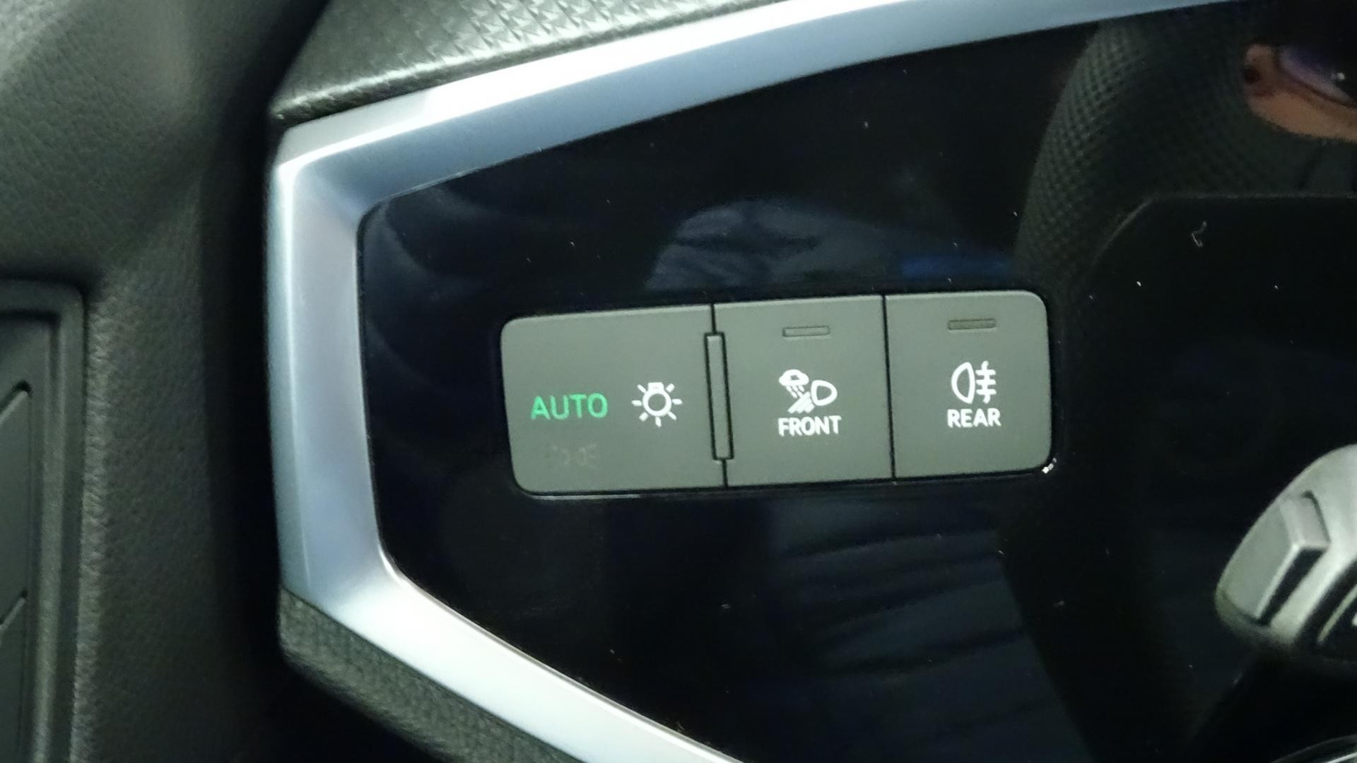 AUDI Q3 SPORTBACK TDI 150 S-tronic SPORTBACK S Line - Toit Ouvrant - Sellerie Cuir - Volant Méplat