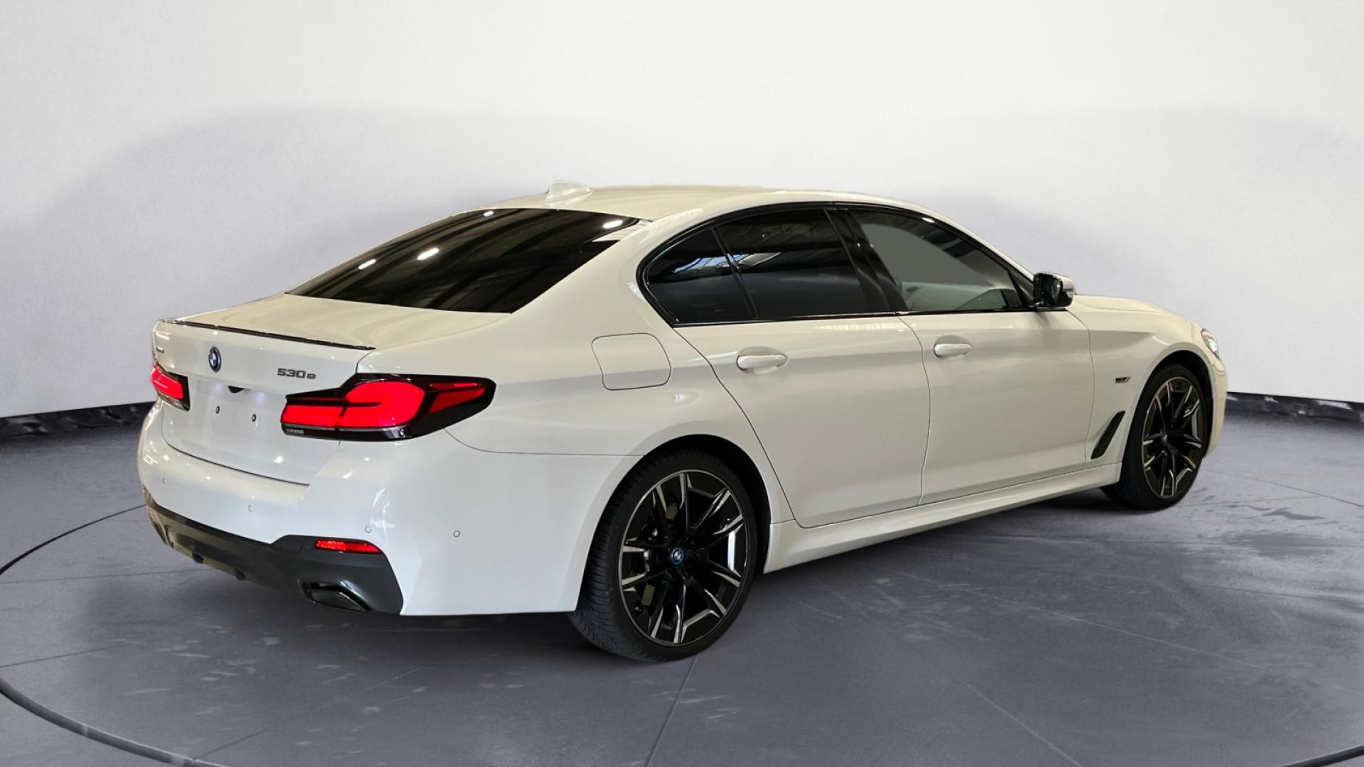 Nouvelle BMW SERIE 5 530e xDrive - Sport Steptronic  BERLINE G30 F90 LCI M Sport PHASE 2