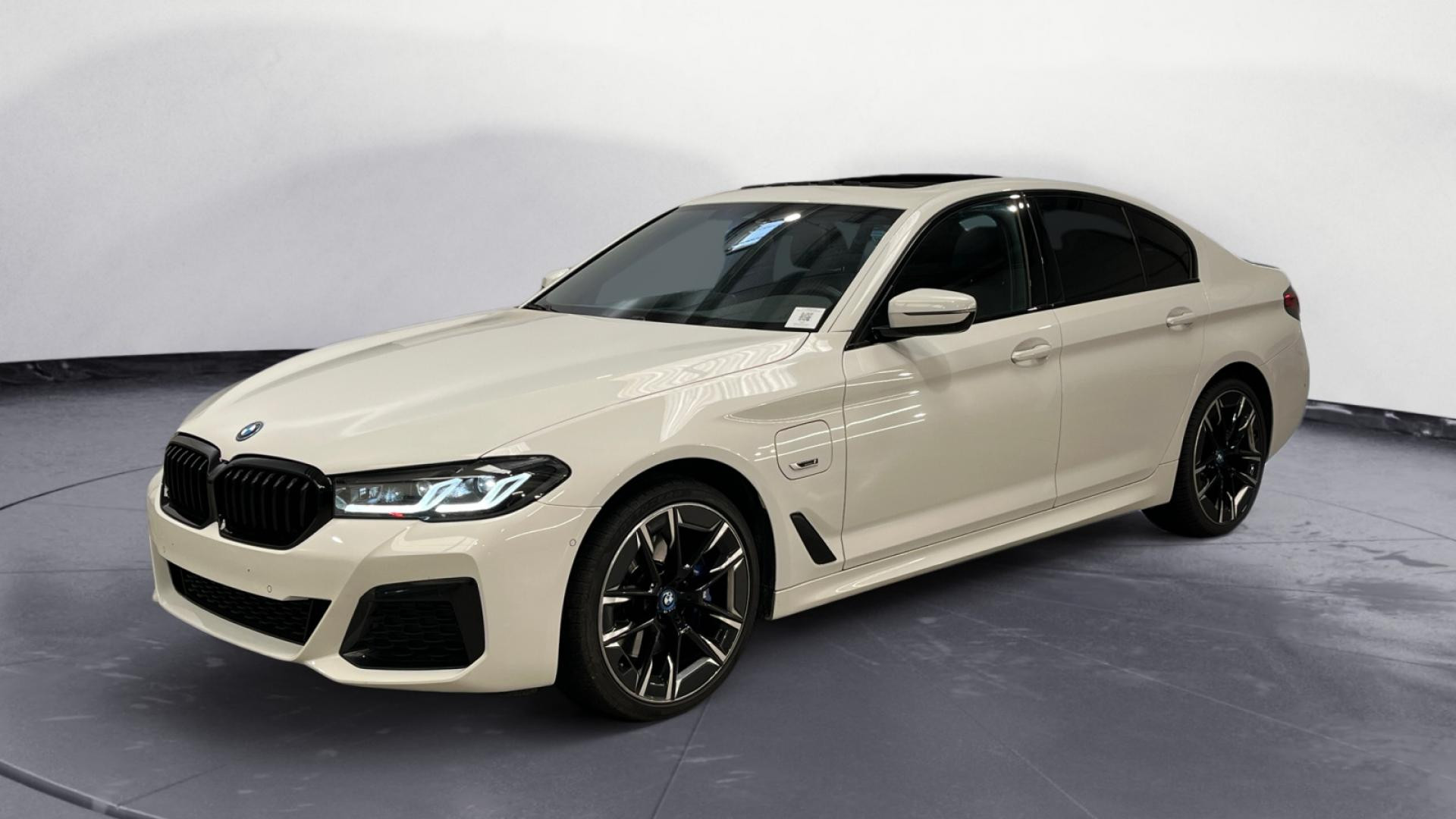 Nouvelle BMW SERIE 5 530e xDrive - Sport Steptronic  BERLINE G30 F90 LCI M Sport PHASE 2