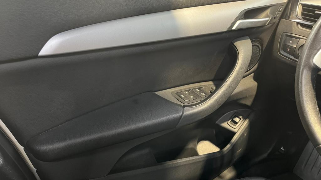 BMW X1  sDrive 18i  F48 LCI Lounge PHASE 2