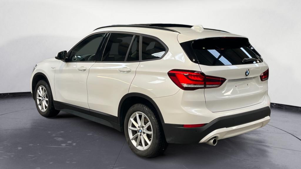 BMW X1  sDrive 18i  F48 LCI Lounge PHASE 2