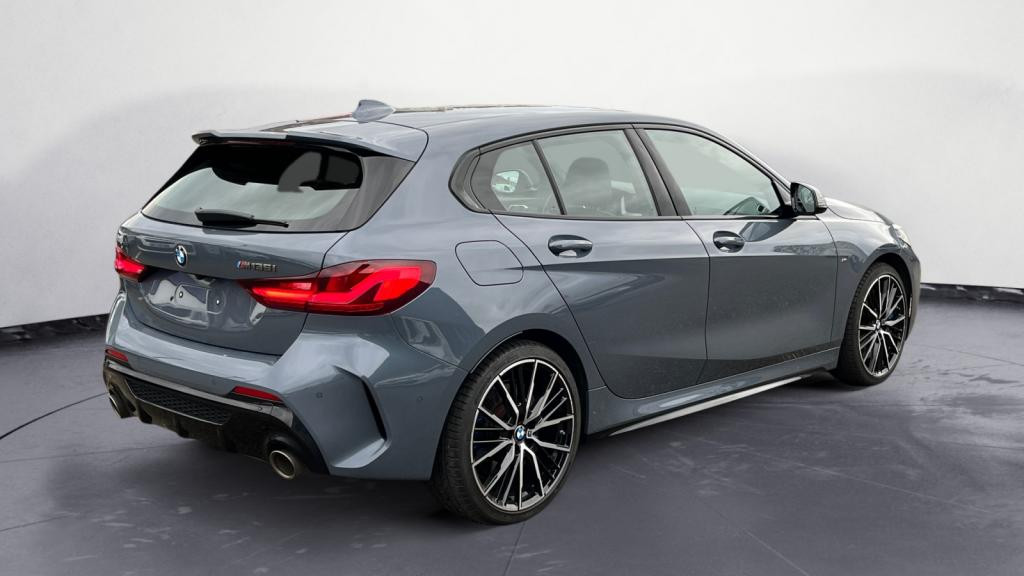 BMW SERIE 1 135i xDrive - BVA Sport  BERLINE F40 M Performance 